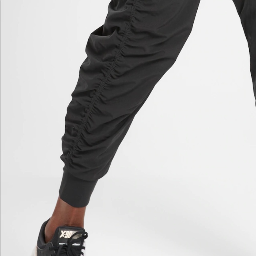 Athleta Attitude Lined Pant Size 6 - Picture 4 of 8